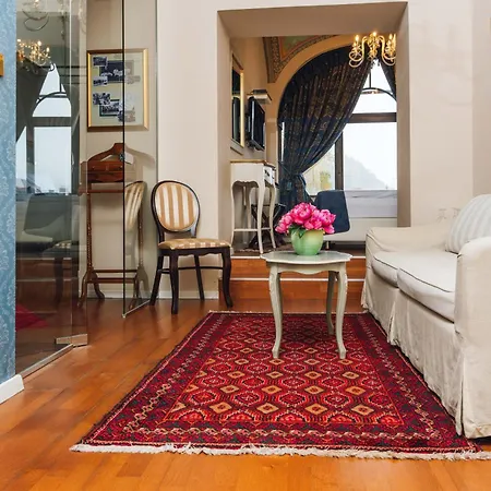 アクタム クラーニ